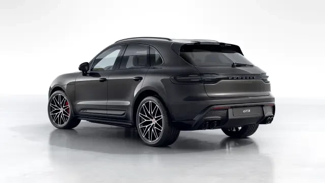 2026 Porsche Macan GTS - Image 22 of 30