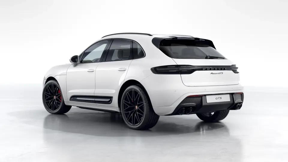 2026 Porsche Macan GTS - Image 23 of 30