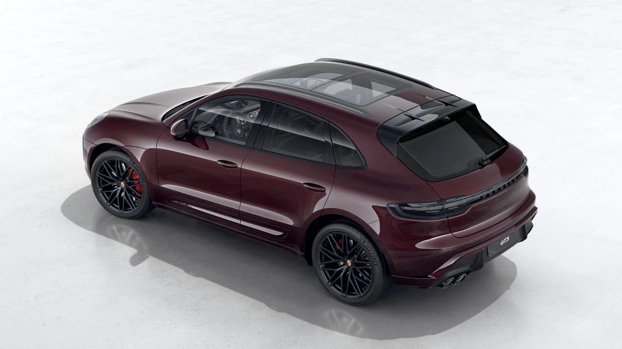 2026 Porsche Macan GTS - Image 4 of 10