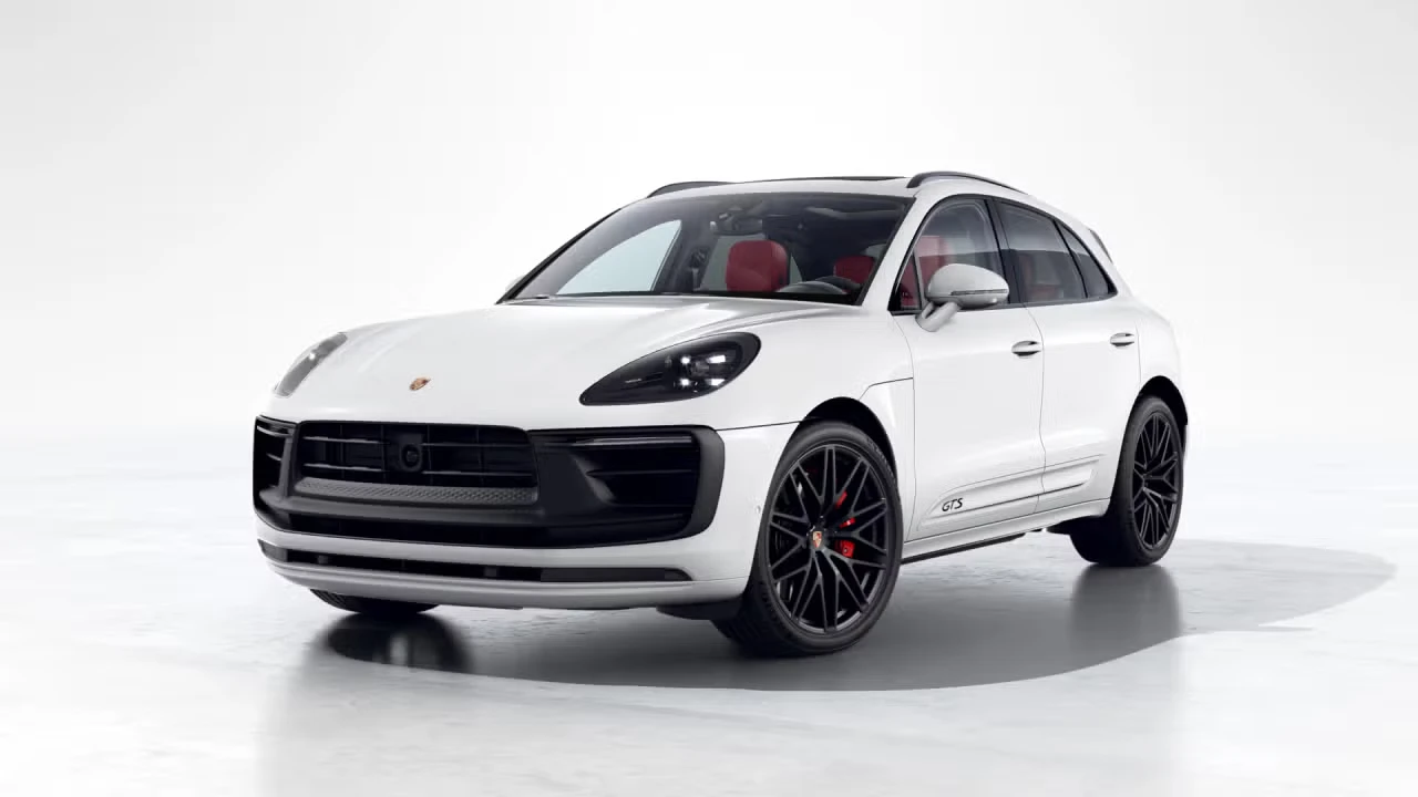 2026 Porsche Macan GTS - Image 4 of 31