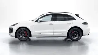 2026 Porsche Macan GTS - Image 13 of 31
