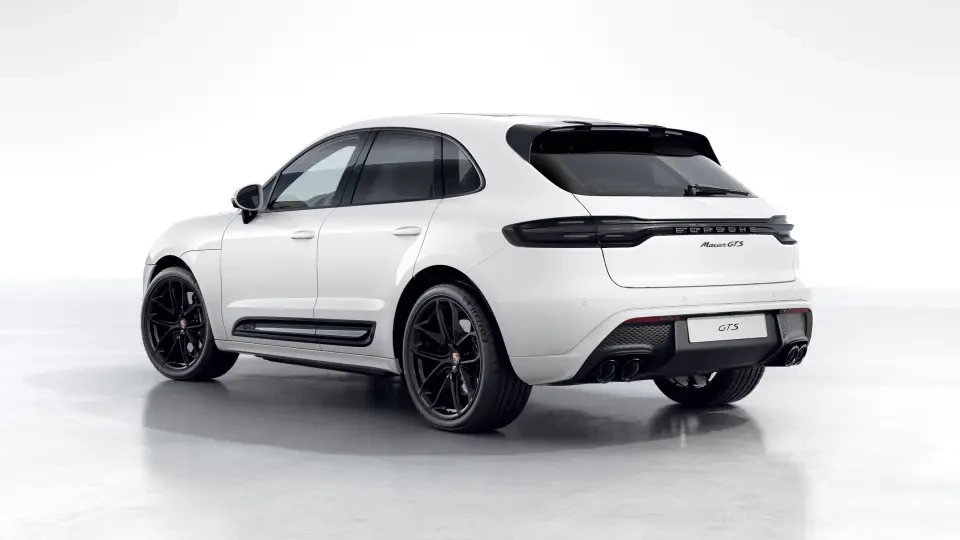 2026 Porsche Macan GTS - Image 23 of 30