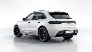 2026 Porsche Macan GTS - Image 21 of 31