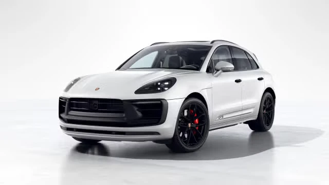 2026 Porsche Macan GTS - Image 2 of 31