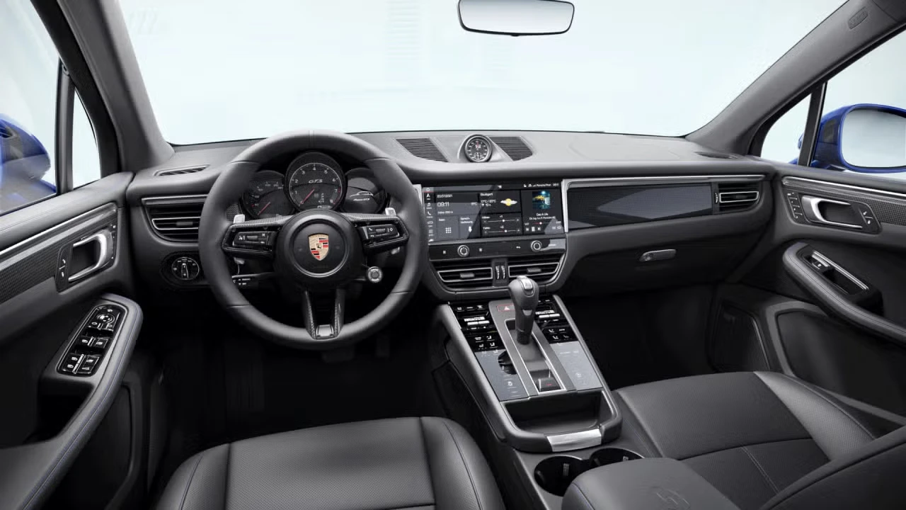 2026 Porsche Macan GTS - Image 28 of 31
