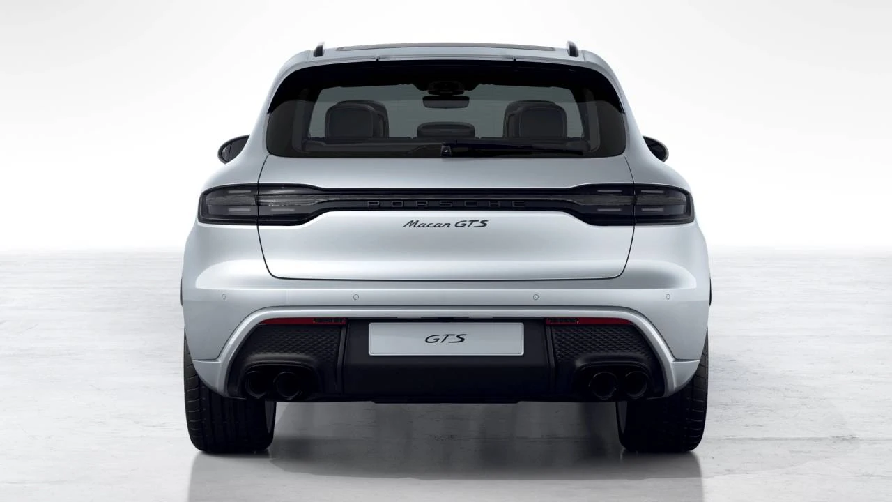 2026 Porsche Macan GTS - Image 7 of 10