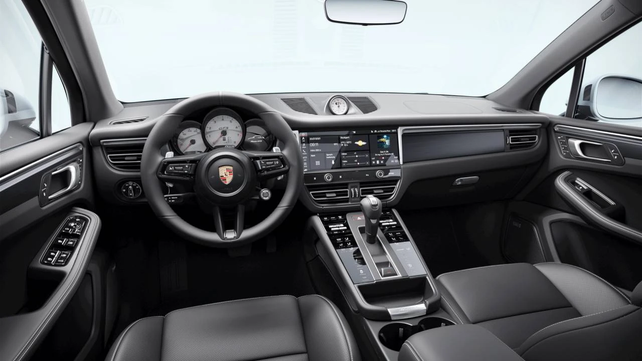 2026 Porsche Macan GTS - Image 9 of 10