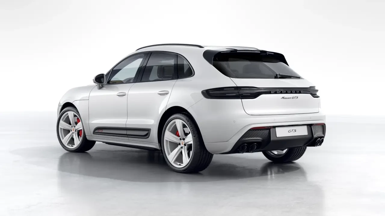 2026 Porsche Macan GTS - Image 24 of 31