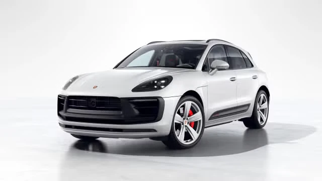 2026 Porsche Macan GTS - Image 2 of 31