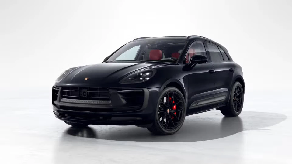 2026 Porsche Macan GTS - Image 3 of 31