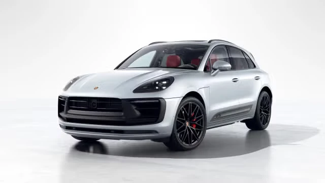 2026 Porsche Macan GTS - Image 2 of 31