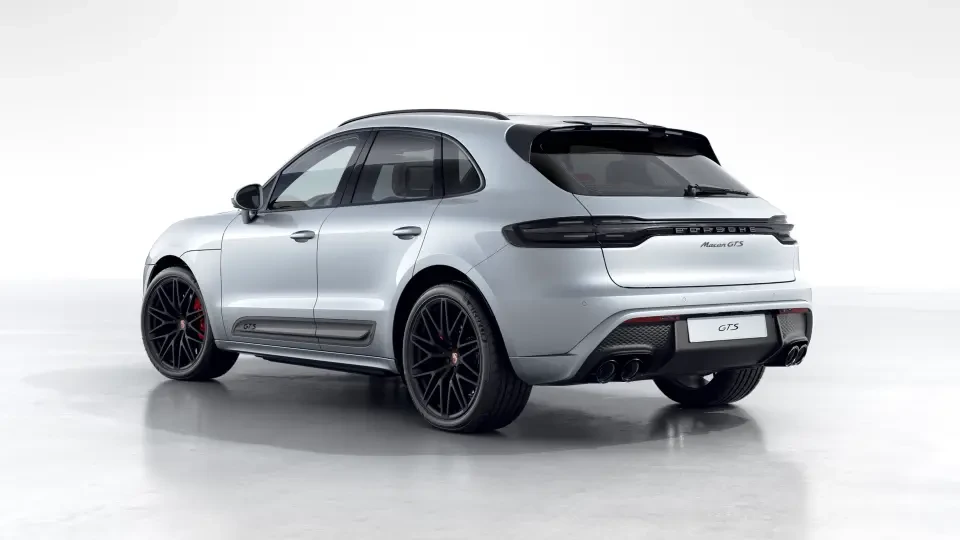 2026 Porsche Macan GTS - Image 23 of 31