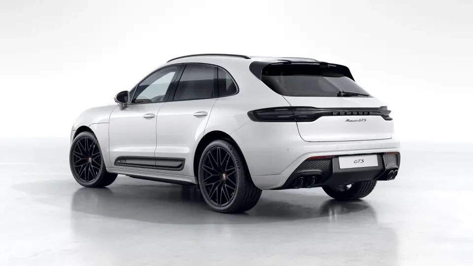 2026 Porsche Macan GTS - Image 23 of 30