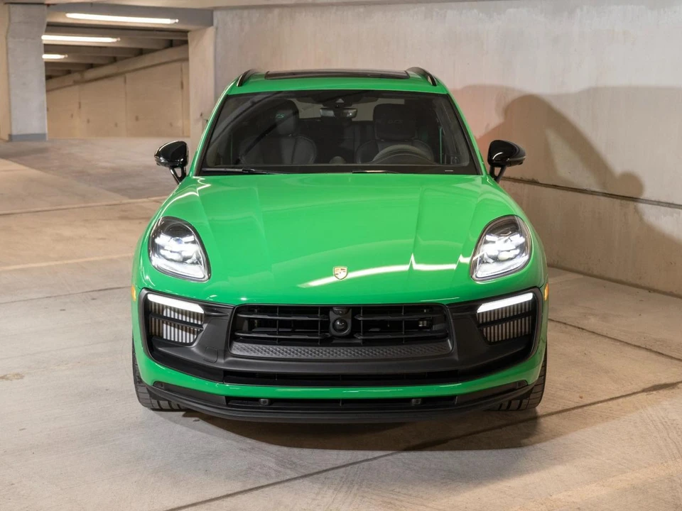 2026 Porsche Macan GTS - Image 7 of 31