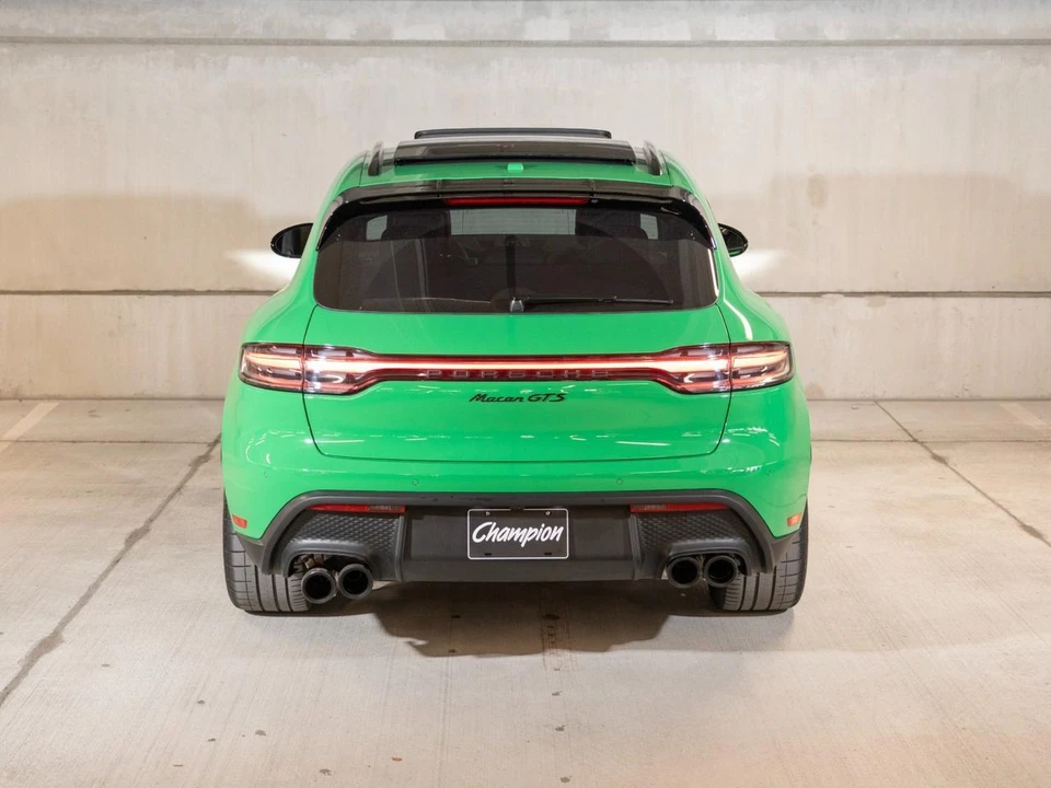 2026 Porsche Macan GTS - Image 11 of 31