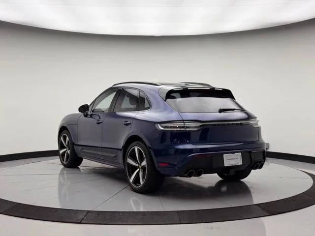 2026 Porsche Macan GTS - Image 18 of 31