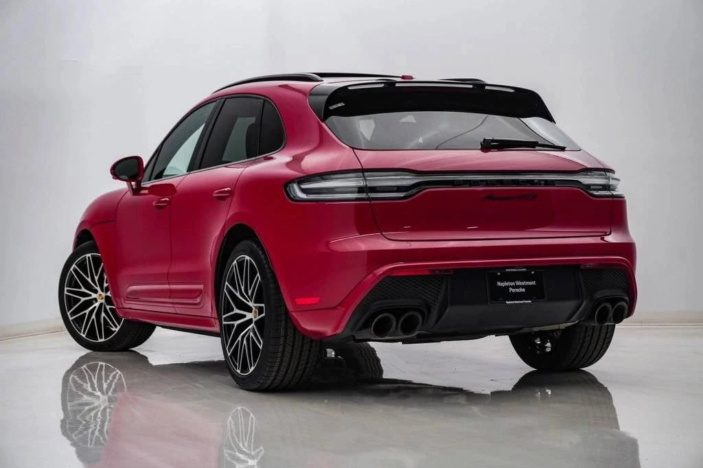 2026 Porsche Macan GTS - Image 3 of 5