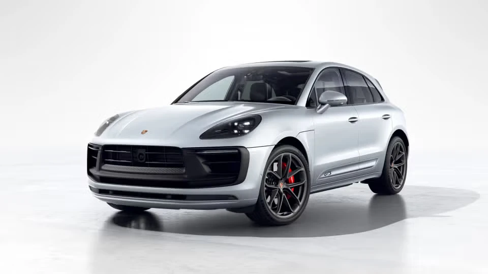 2026 Porsche Macan GTS - Image 3 of 31