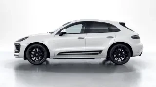 2026 Porsche Macan GTS - Image 13 of 31