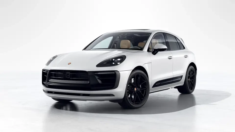 2026 Porsche Macan GTS - Image 7 of 31