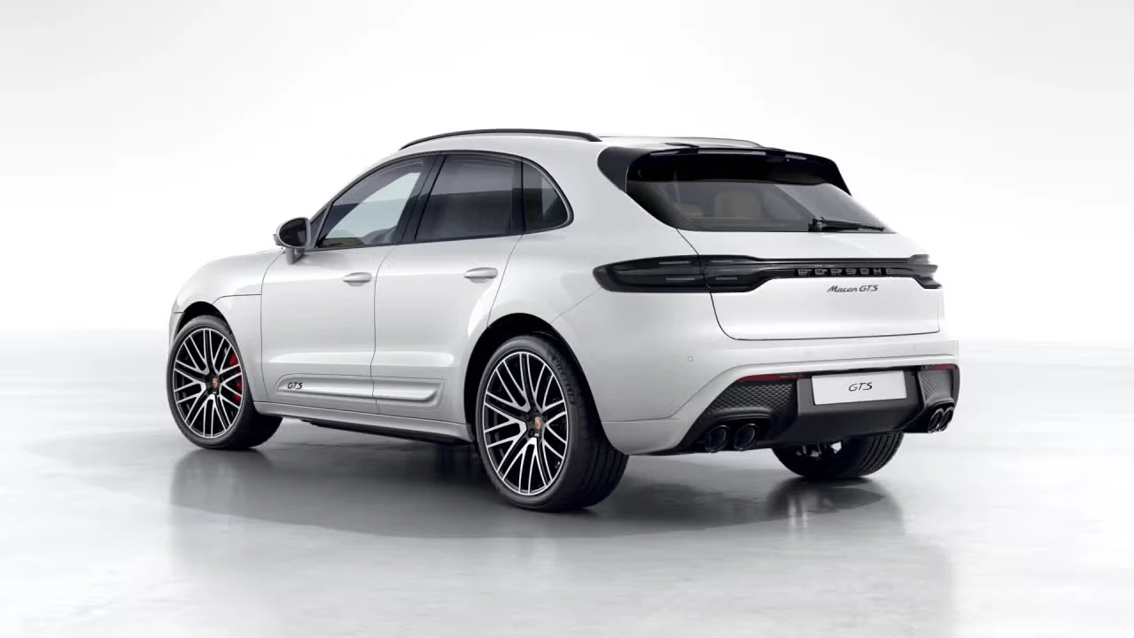2026 Porsche Macan GTS - Image 20 of 31