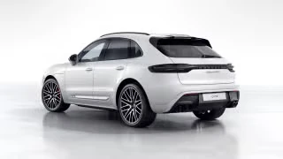 2026 Porsche Macan GTS - Image 17 of 31