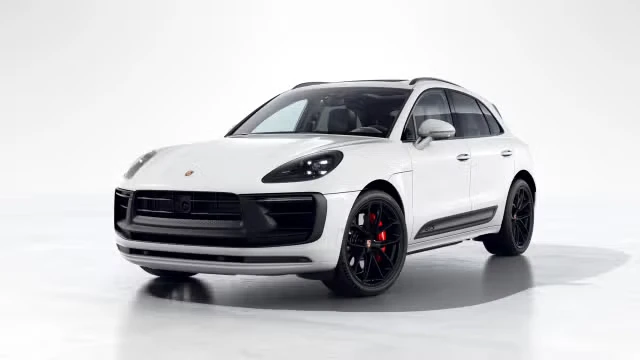 2026 Porsche Macan GTS - Image 2 of 31