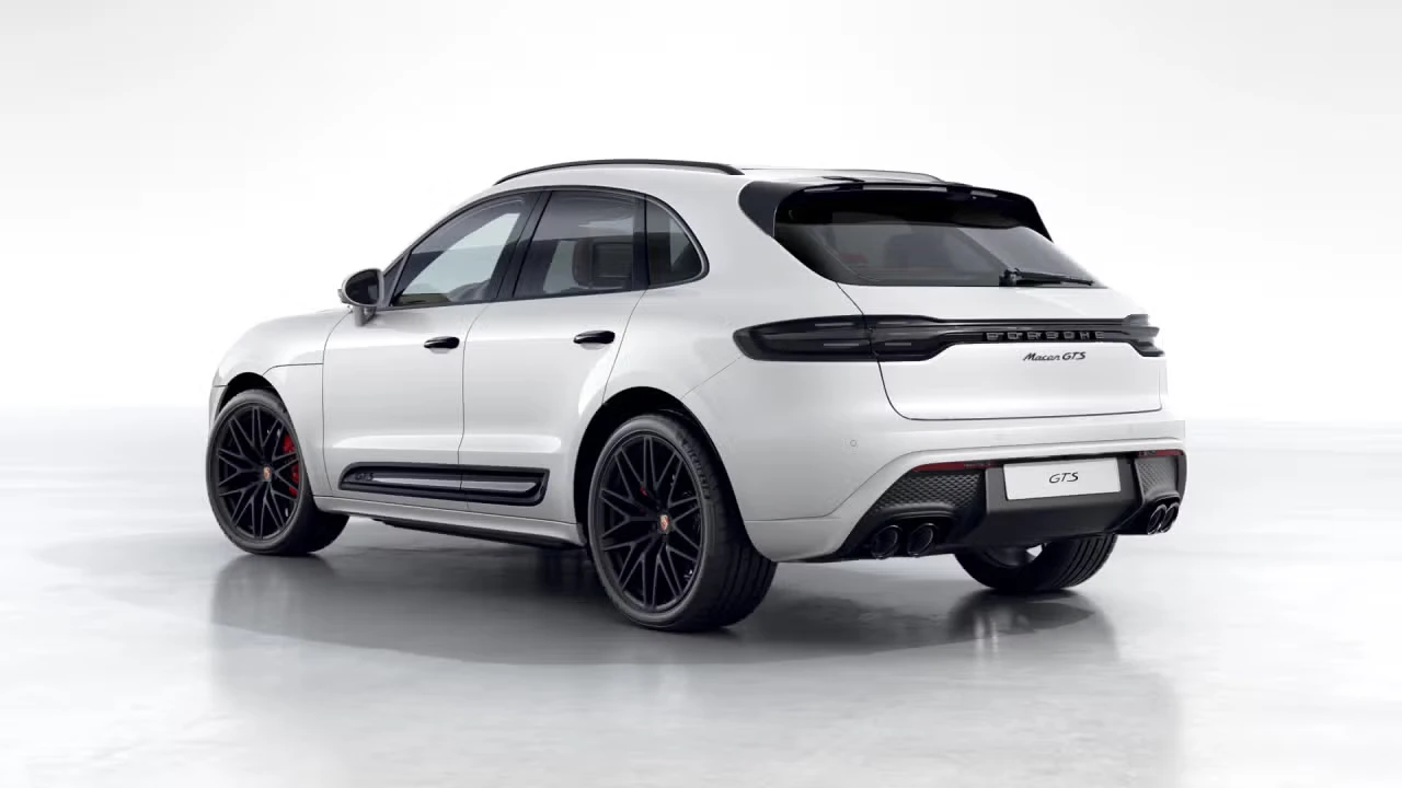 2026 Porsche Macan GTS - Image 20 of 31