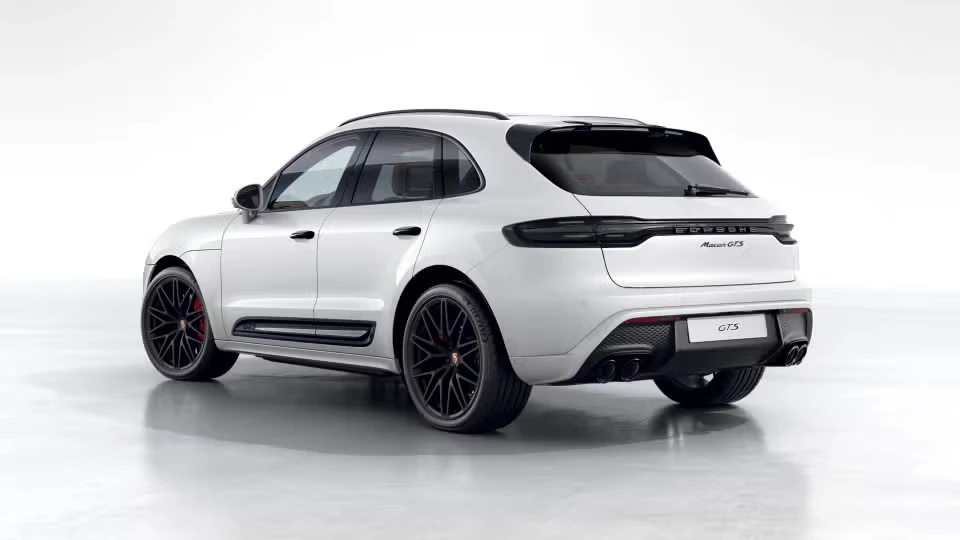 2026 Porsche Macan GTS - Image 19 of 31