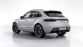 2026 Porsche Macan GTS - Image 21 of 30