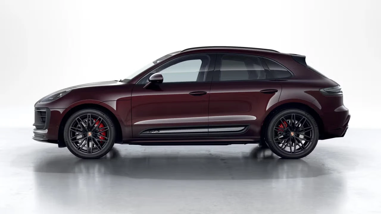 2026 Porsche Macan - Image 12 of 30