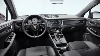 2026 Porsche Macan - Image 29 of 30