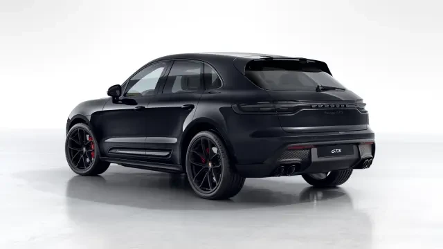 2026 Porsche Macan GTS - Image 22 of 30