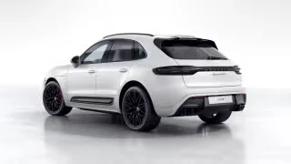 2026 Porsche Macan GTS - Image 17 of 30