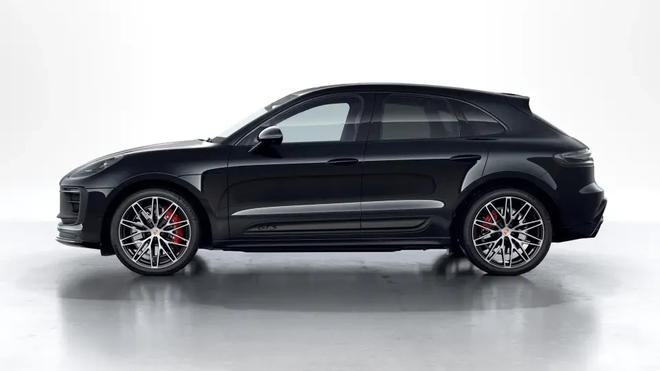 2026 Porsche Macan GTS - Image 15 of 30