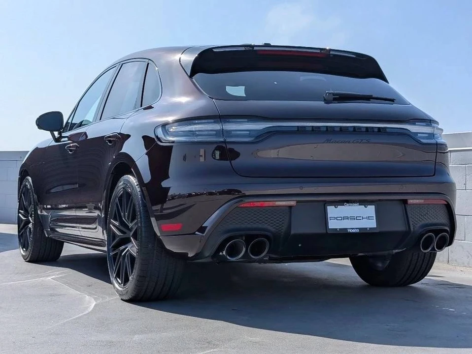 2026 Porsche Macan GTS - Image 3 of 4