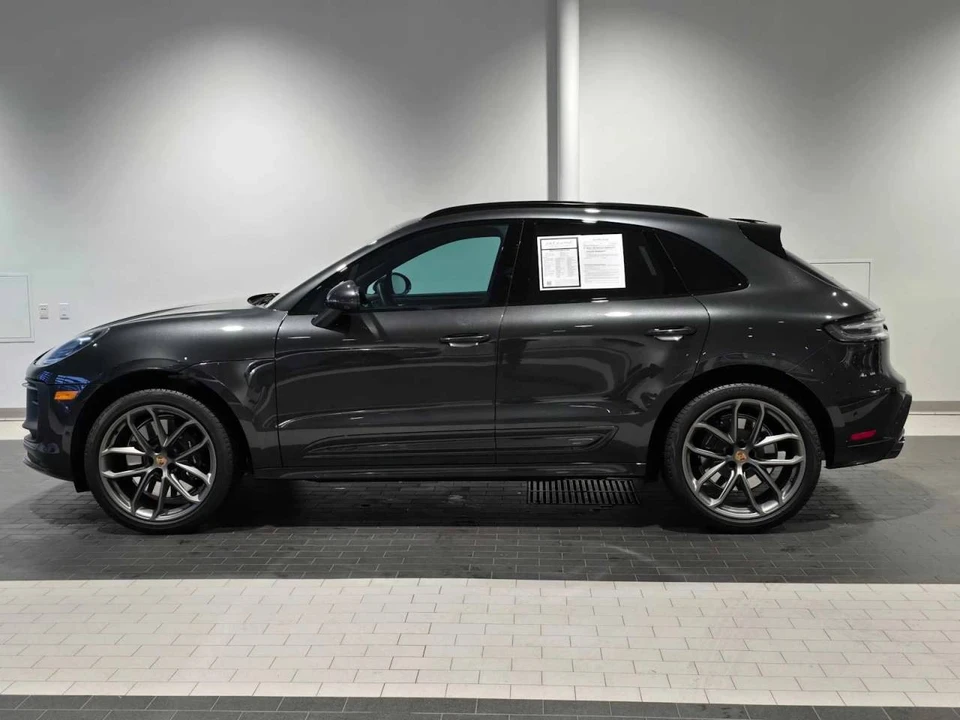 2026 Porsche Macan GTS - Image 2 of 5