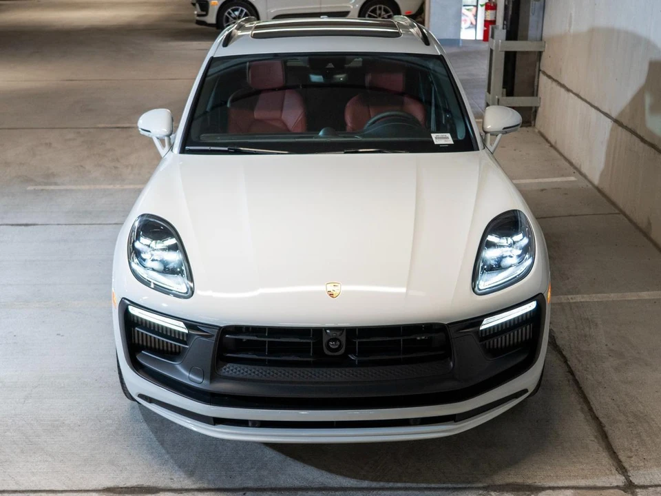 2026 Porsche Macan GTS - Image 6 of 27