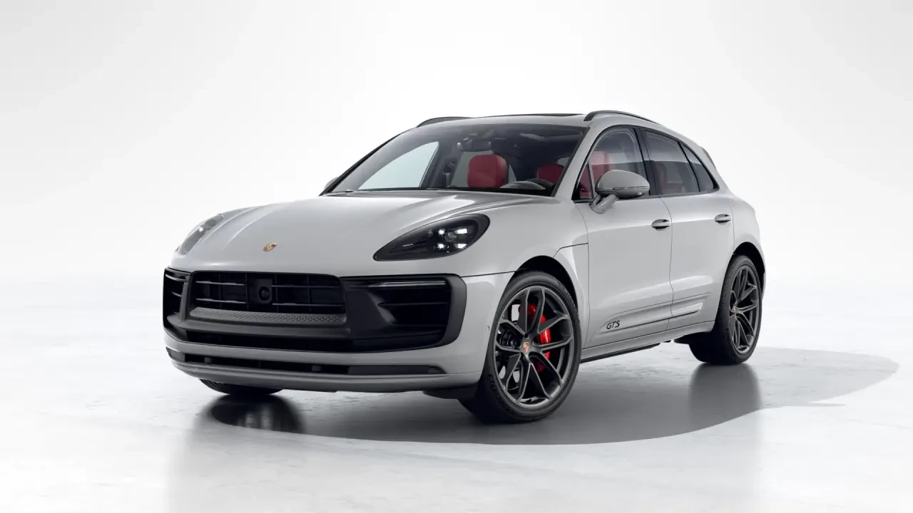 2026 Porsche Macan GTS - Image 8 of 31