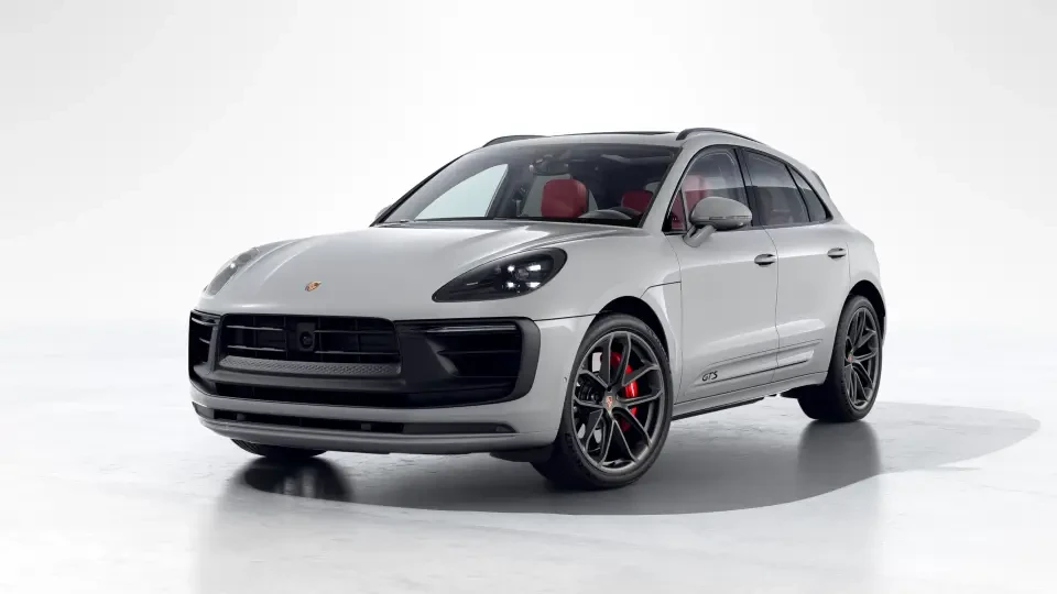2026 Porsche Macan GTS - Image 7 of 31