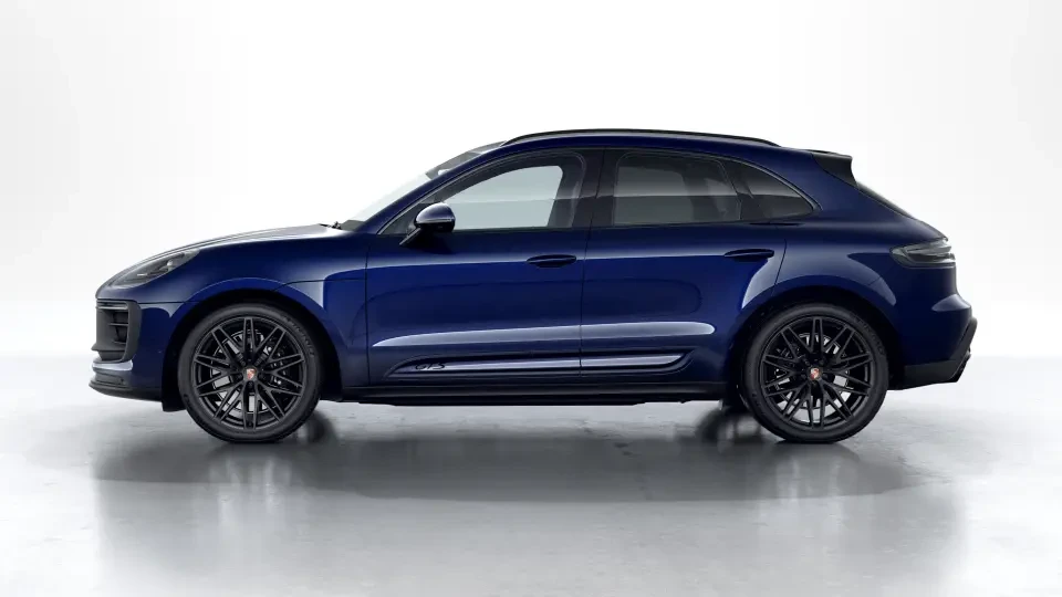 2026 Porsche Macan GTS - Image 15 of 30