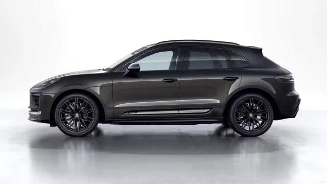 2026 Porsche Macan GTS - Image 10 of 30