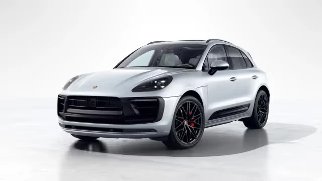 2026 Porsche Macan GTS - Image 2 of 31