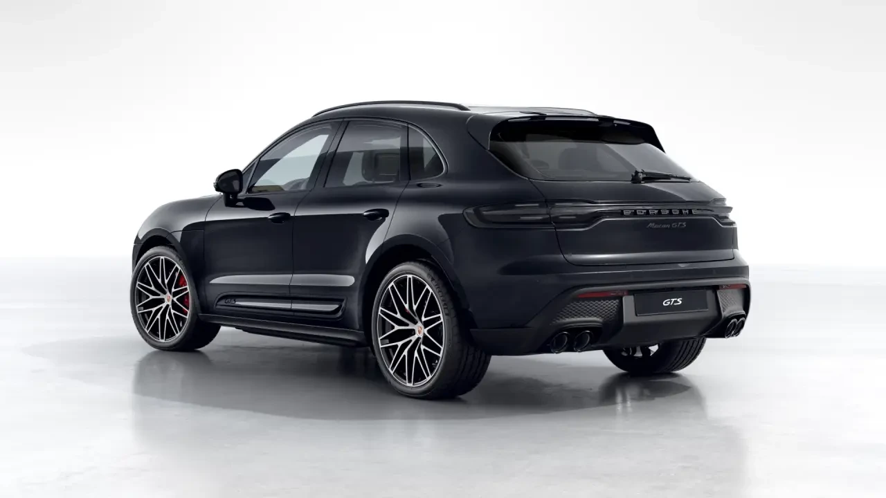 2026 Porsche Macan GTS - Image 24 of 31
