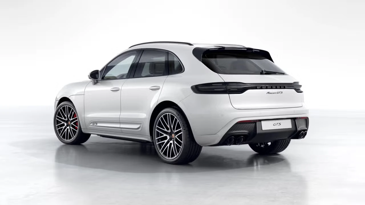 2026 Porsche Macan GTS - Image 20 of 31