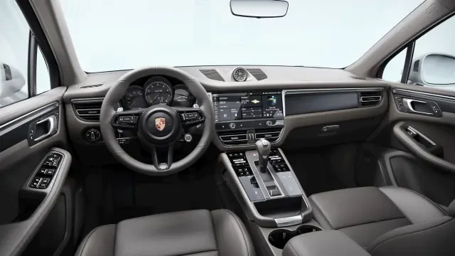 2026 Porsche Macan GTS - Image 30 of 31