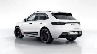 2026 Porsche Macan GTS - Image 21 of 31