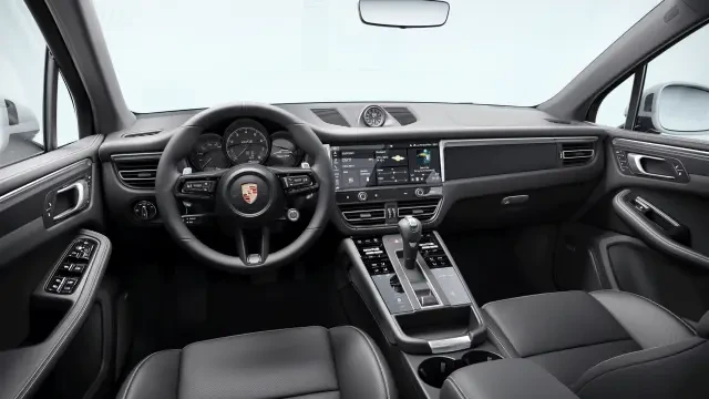 2026 Porsche Macan GTS - Image 30 of 31