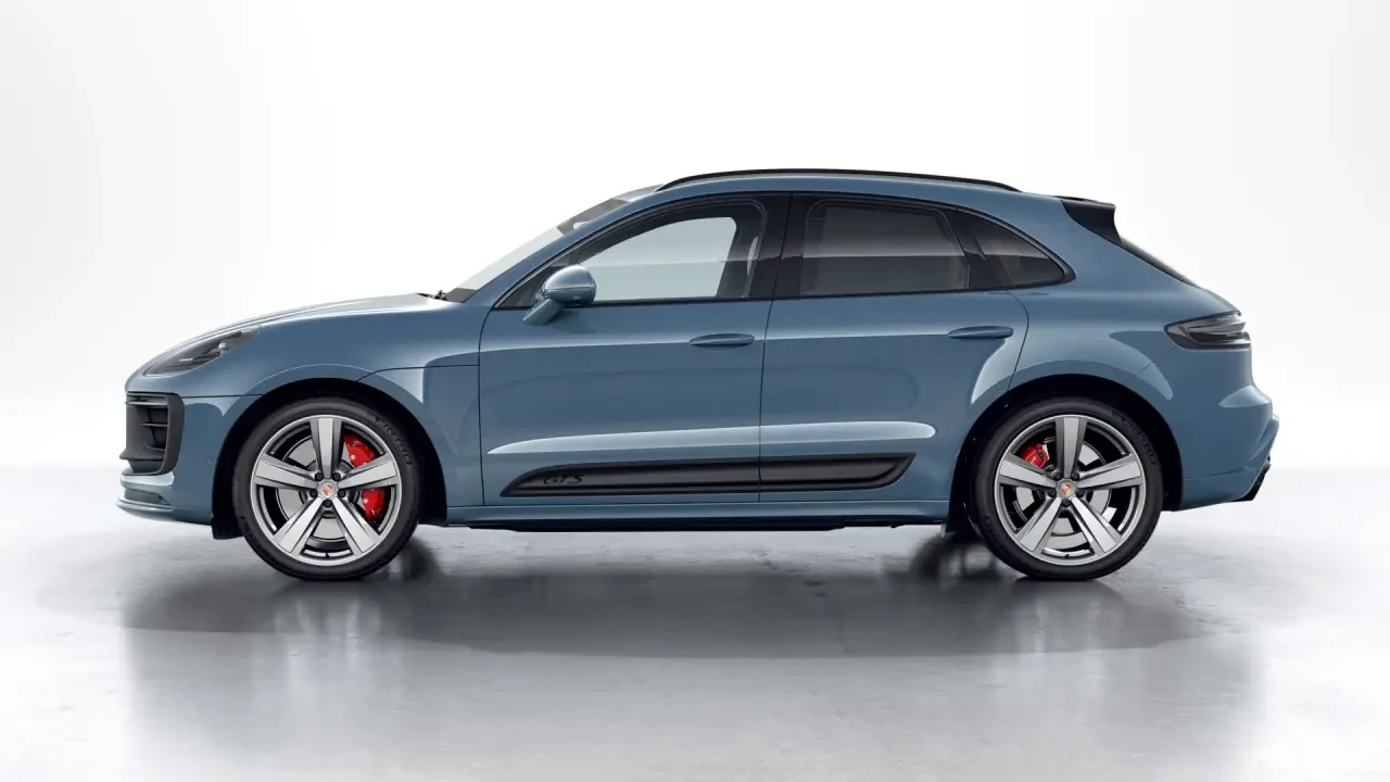 2026 Porsche Macan GTS - Image 16 of 30
