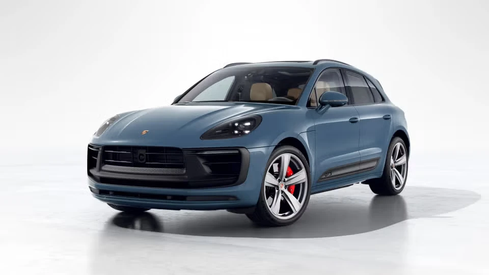 2026 Porsche Macan GTS - Image 3 of 30